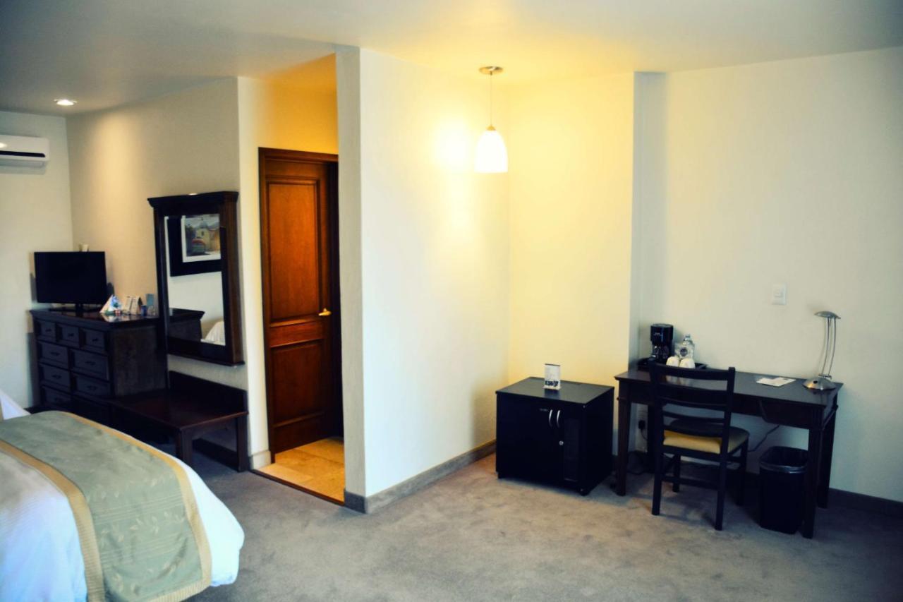 Hotel San Carlos 테키스키아판 외부 사진